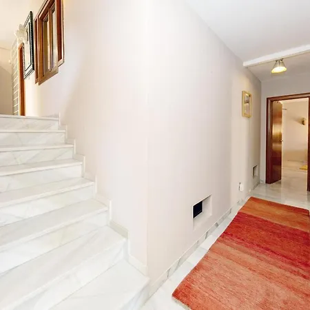 Amazing With Stunning Outdoor Space & Views *