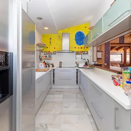Amazing With Stunning Outdoor Space & Views