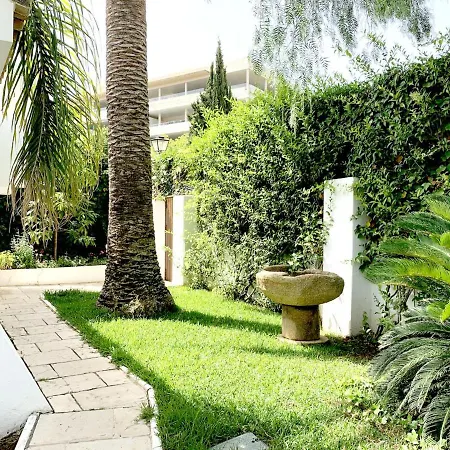 Amazing With Stunning Outdoor Space & Views * מארבלה